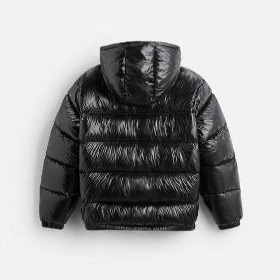 Damen nan glänzende Steppjacke mit Kapuze wattierter Thermofüllung und geradem Komfortschnitt Shop Nory