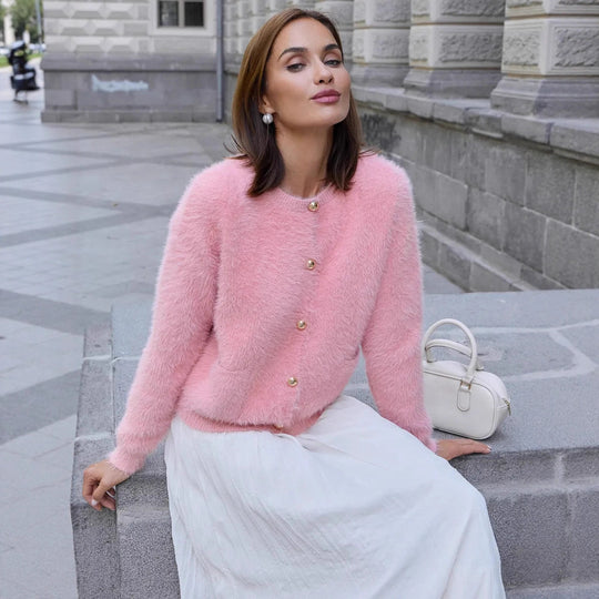 Damen Flauschige Strickjacke mit goldenen Knöpfen Shop Nory