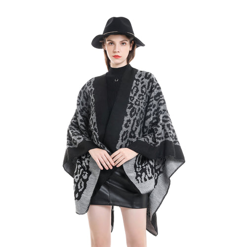 Damen Grobgewebter Jacquard‑Umhang mit Leo‑Print und offener Kimono‑Silhouette Shop Nory
