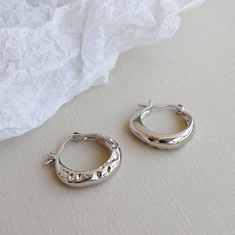 Damen Ohrringe mit modernem, kunstvollem Design und elegantem Glanz Shop Nory