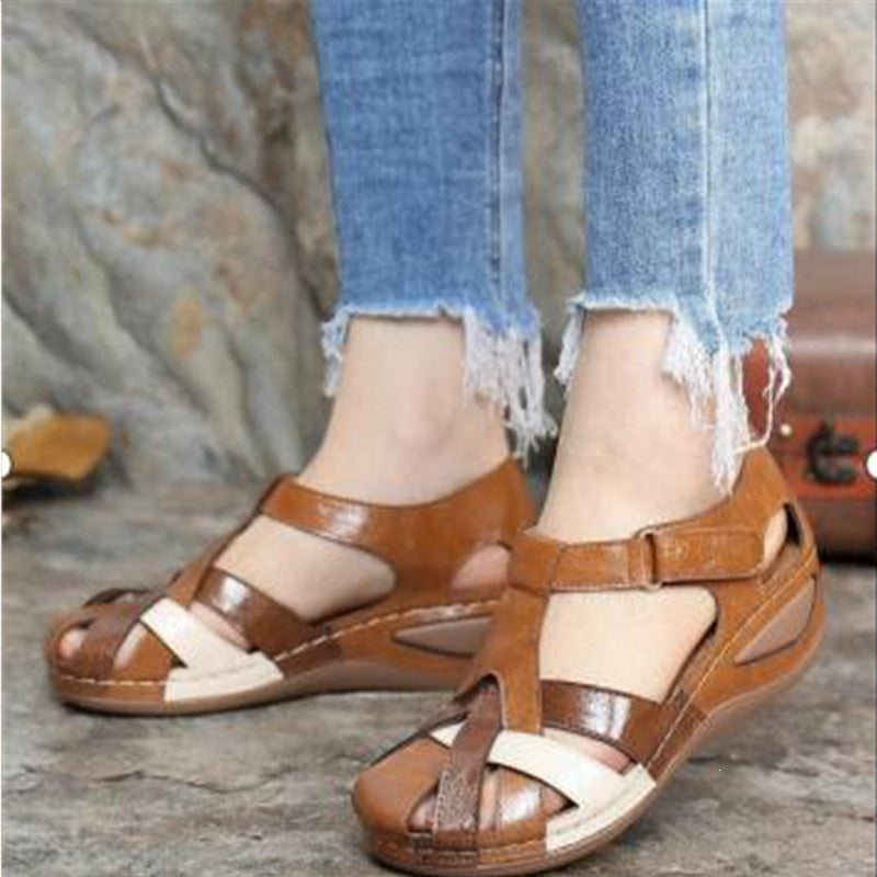 Damen Geschlossene Riemen-Sandalen mit gepolstertem Komfortfußbett und Klettverschluss Shop Nory