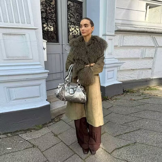 Damen Taillierter Kunstvelours-Mantel mit Bindegürtel und voluminösem Teddykragen Shop Nory