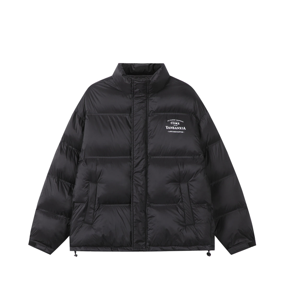 Unisex Kurz geschnittene wattierte Oversize-Jacke mit hohem Stehkragen und Logo-Print Shop Nory