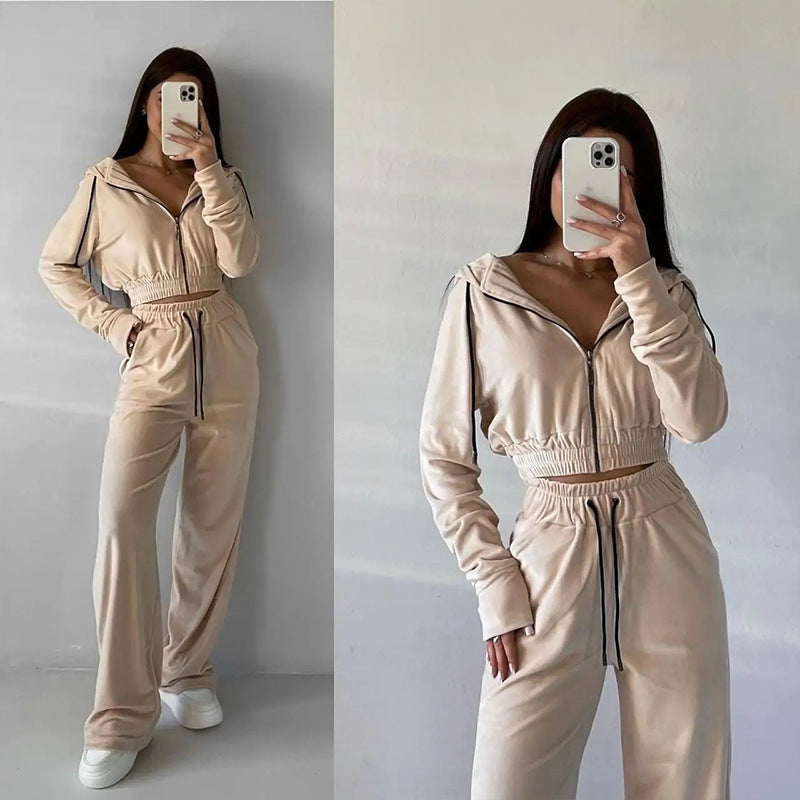Damen Samt-Loungewear-Set mit Cropped Zip-Kapuzenjacke und weiter Palazzohose Shop Nory
