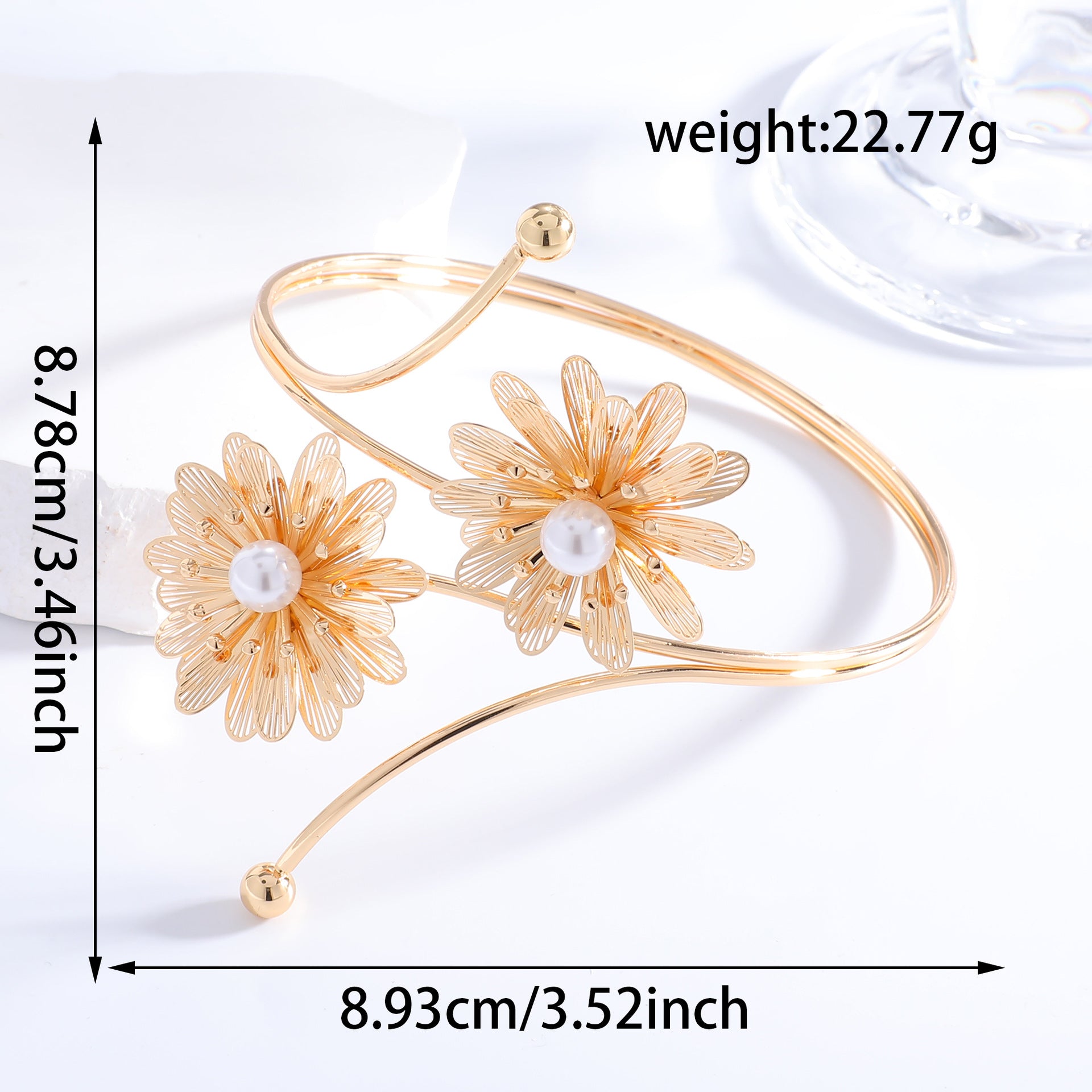Damen eleganter Armschmuck mit floralen Motiven Shop Nory