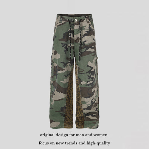 Damen weite Cargo-Hose mit Camouflage-Print und Leo-Kontrastbahnen Shop Nory