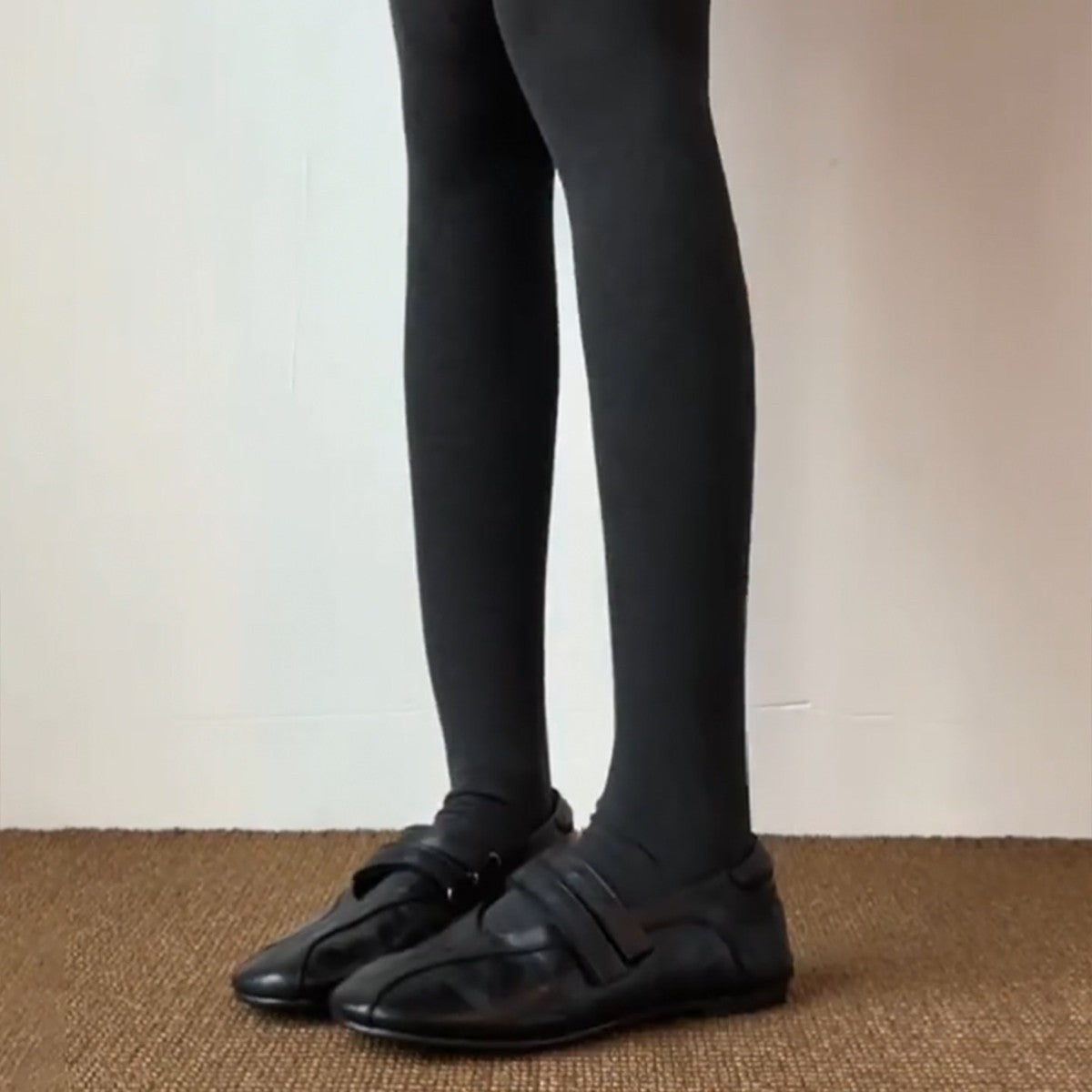 Damen elegante Mokassins mit modischen Riemchen