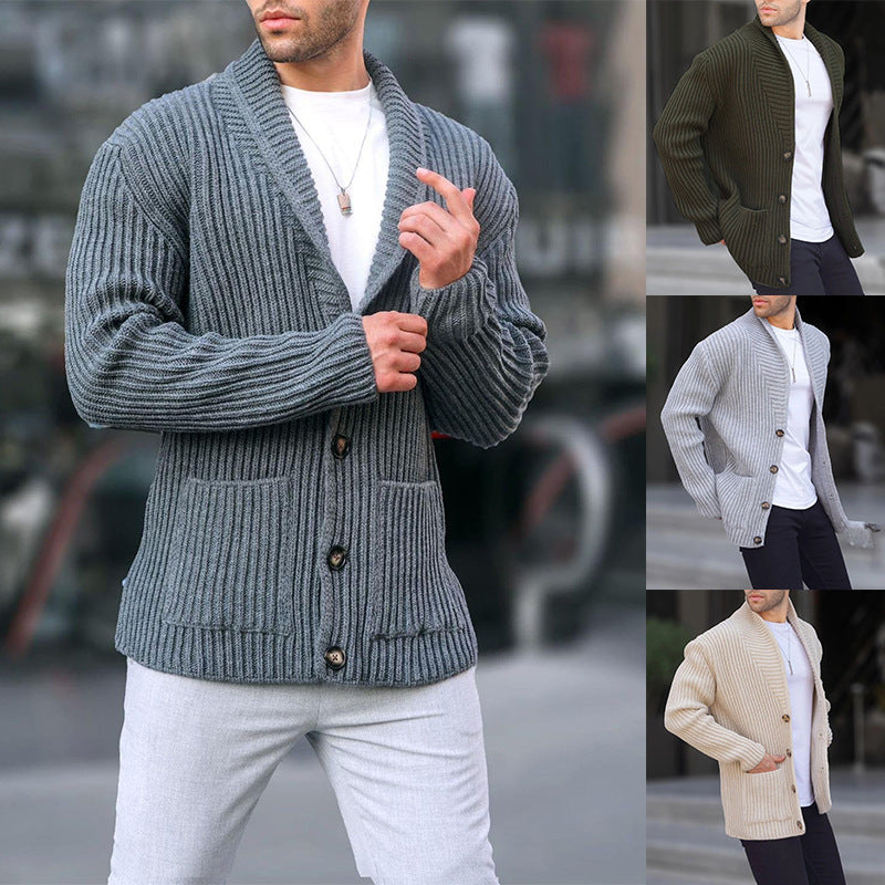 Herren Strickjacke mit tiefem Ausschnitt und knöpfen