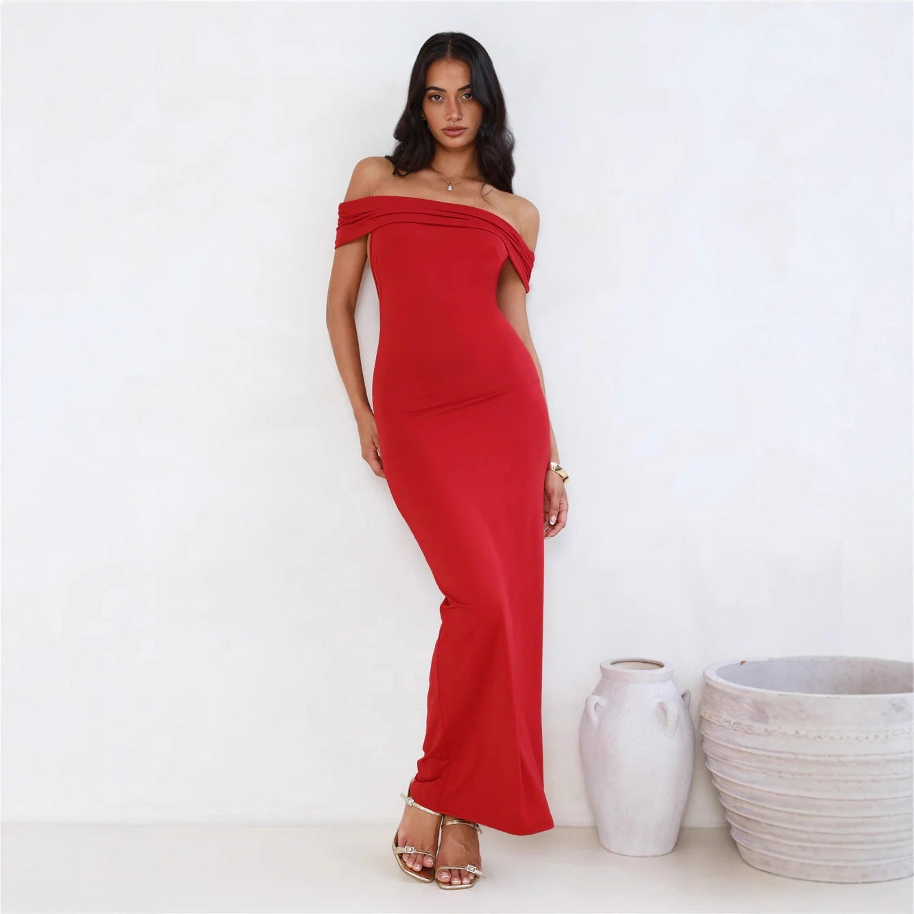 Damen Elegantes Maxikleid mit Off-Shoulder Schnitt und figurbetonter Passform