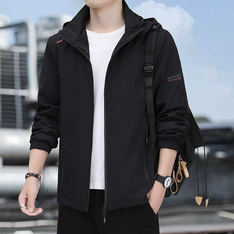Herren leichte Softshell-Kapuzenjacke mit winddichter Membran, Reißverschluss‑Taschen und elastischen Bündchen Shop Nory
