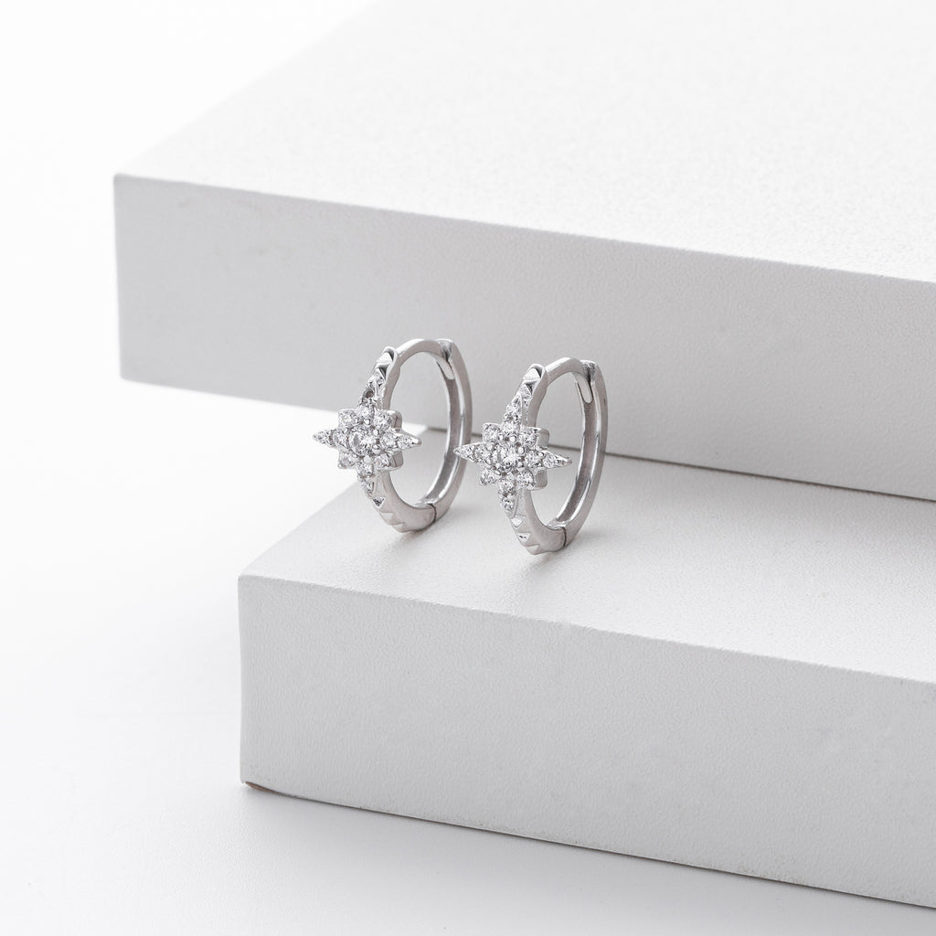 Damen Ohrhänger im eleganten Sternenmotiv aus 925 Sterling Silber Shop Nory