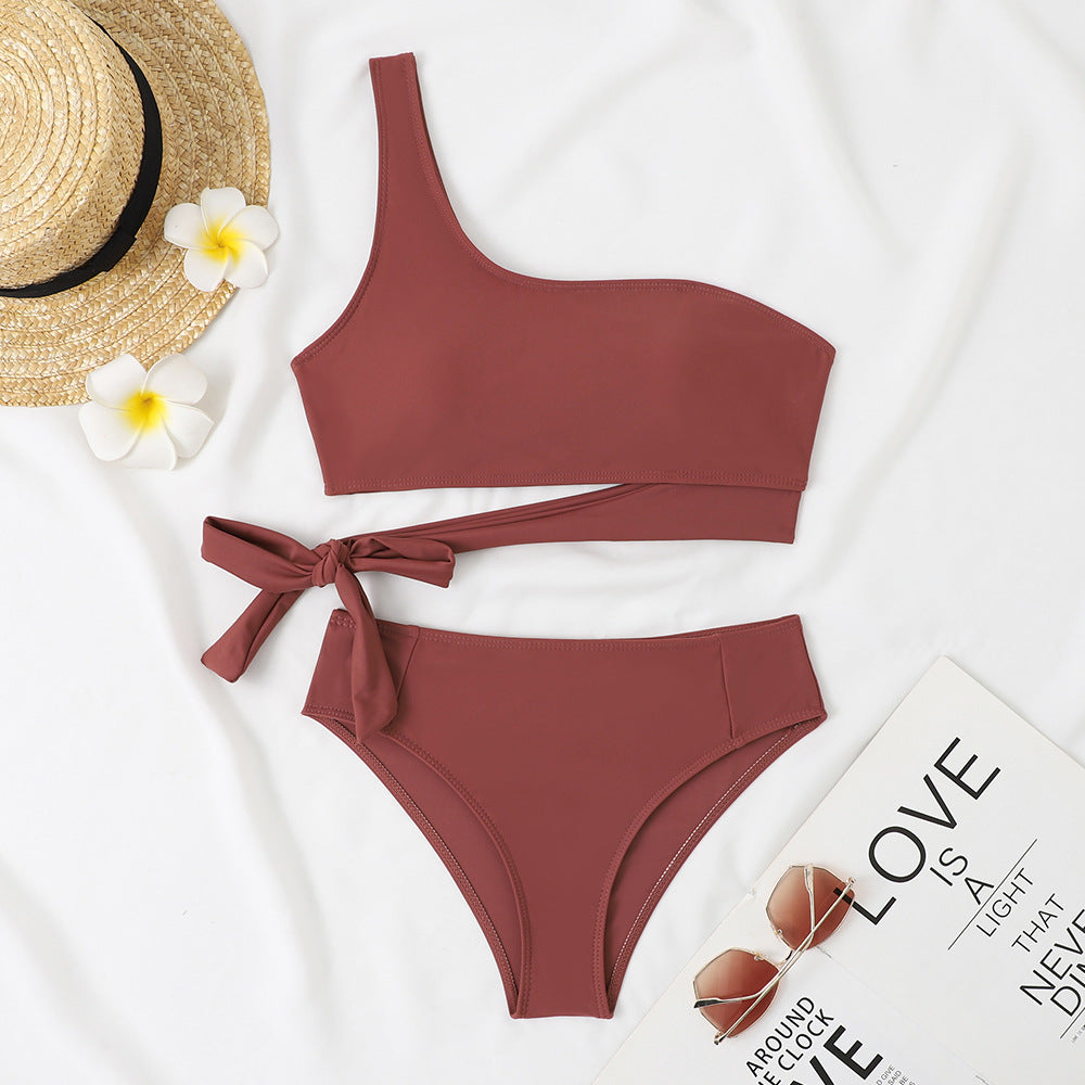Damen Asymmetrischer Bikini mit verstellbarem Bindegurt