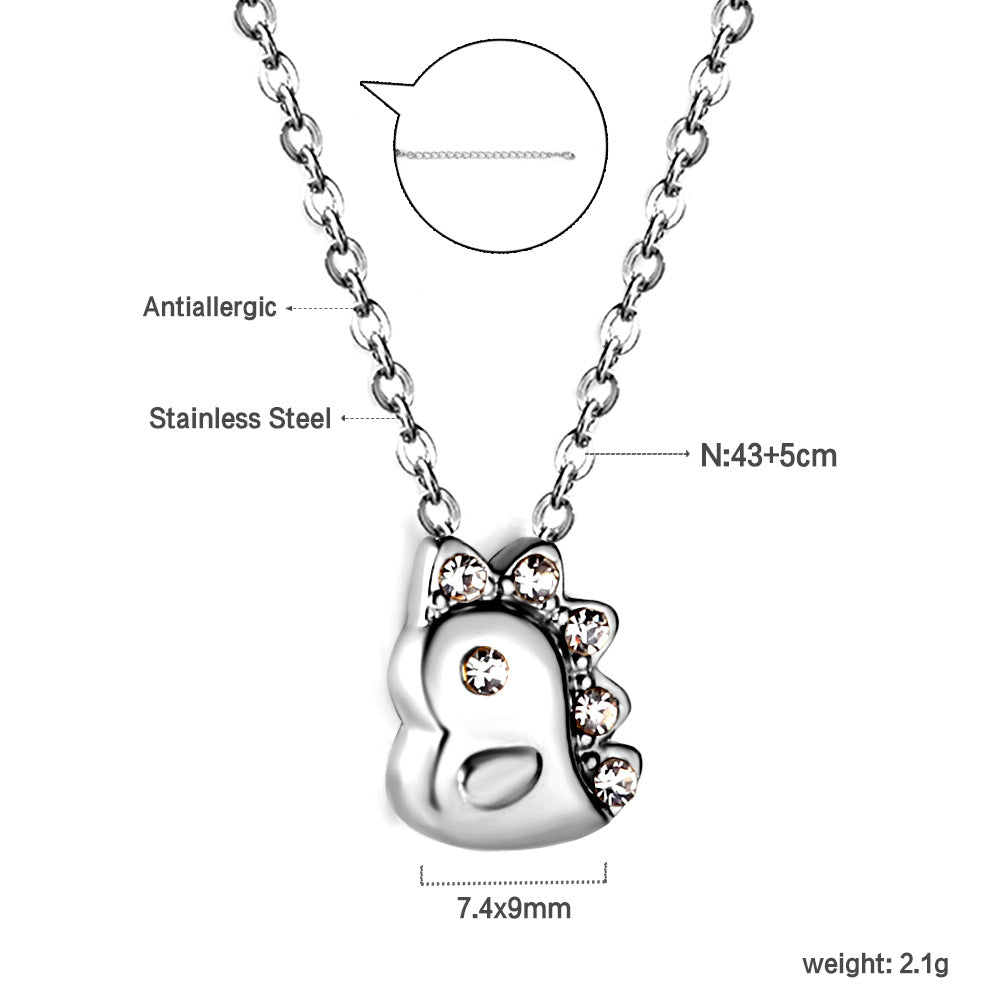 Damen Halskette mit liebevollem Herzmotiv aus goldplattiertem Edelstahl und funkelnden Zirkonia Shop Nory