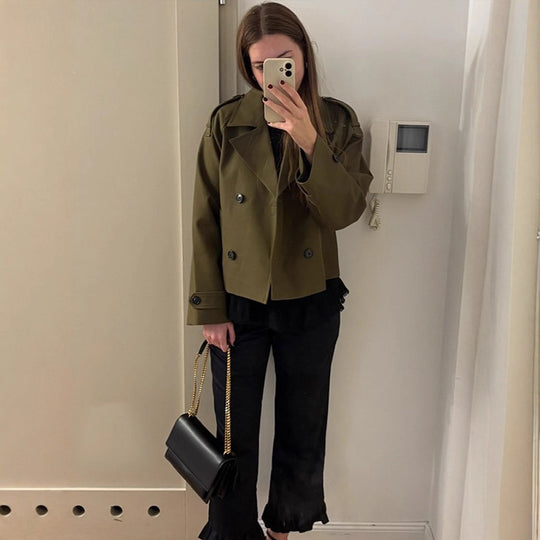 Damen Cropped-Doppelreiher-Trenchjacke mit kastiger Silhouette und aufgesetzten Taschen Shop Nory