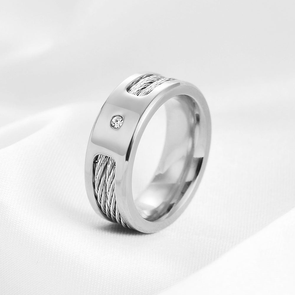 Herren Ring mit modernem, strukturiertem Design und glänzender Oberfläche Shop Nory