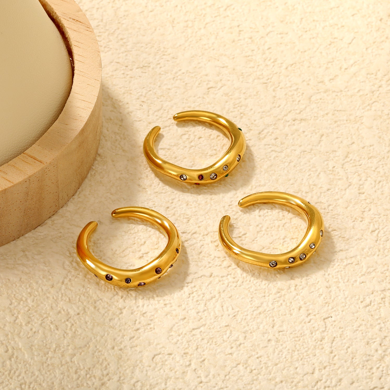 Damen verstellbarer Ring mit elegante glitzernden Zirkonia-Details Shop Nory