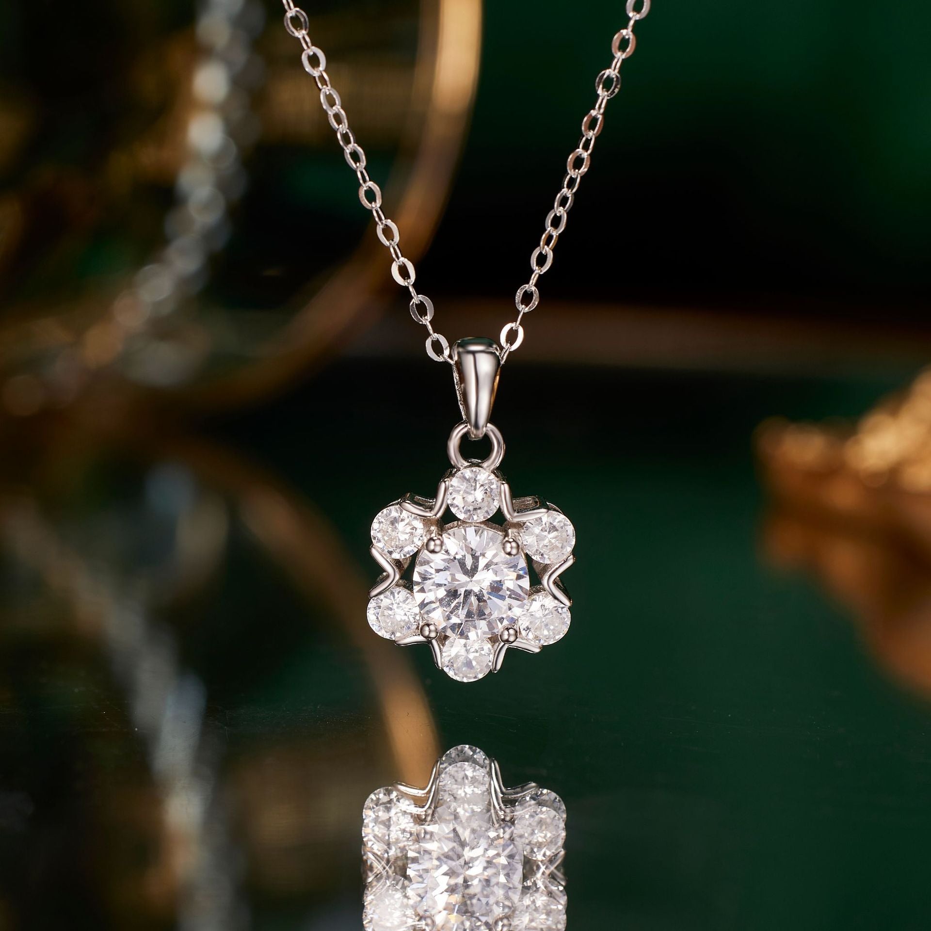 Damen exquisite Halskette mit funkelndem Kristallanhänger Shop Nory