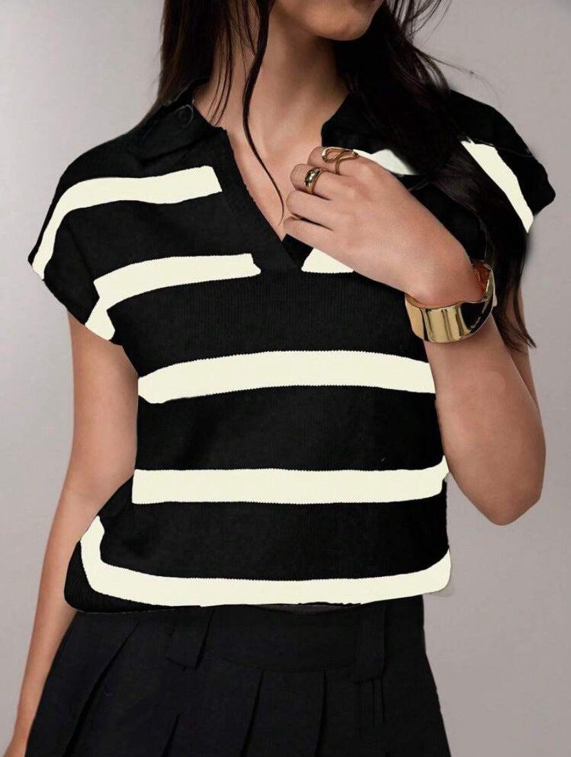 Damen Gestreiftes Kurzarm-Stricktop mit V-Kragen und überschnittener Schulter Shop Nory