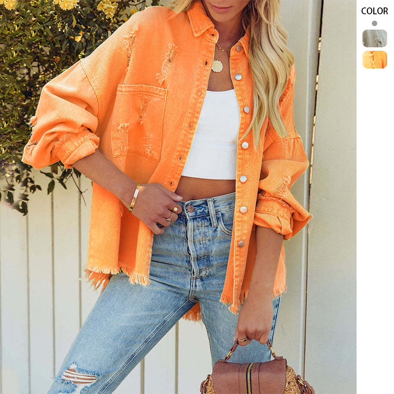 Damen Lässige Oversized Jeansjacke mit fransigen Abschlüssen und dekorativen Knöpfen