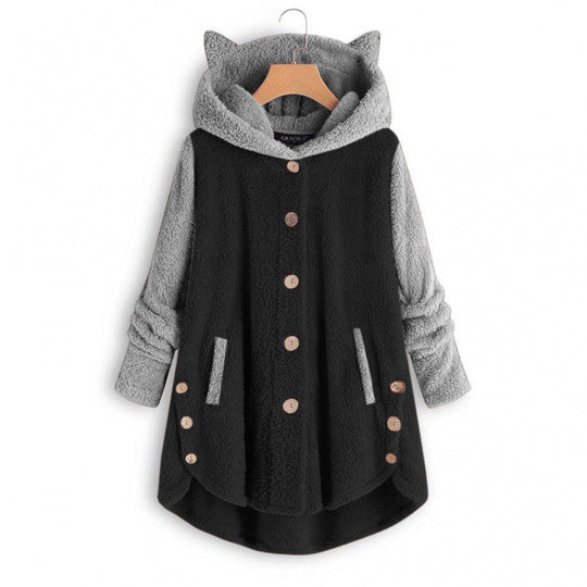 Damen Kuschelige Kapuzen‑Teddyjacke mit Katzenohren, Holzknopf‑Details und High‑Low‑Saum Shop Nory