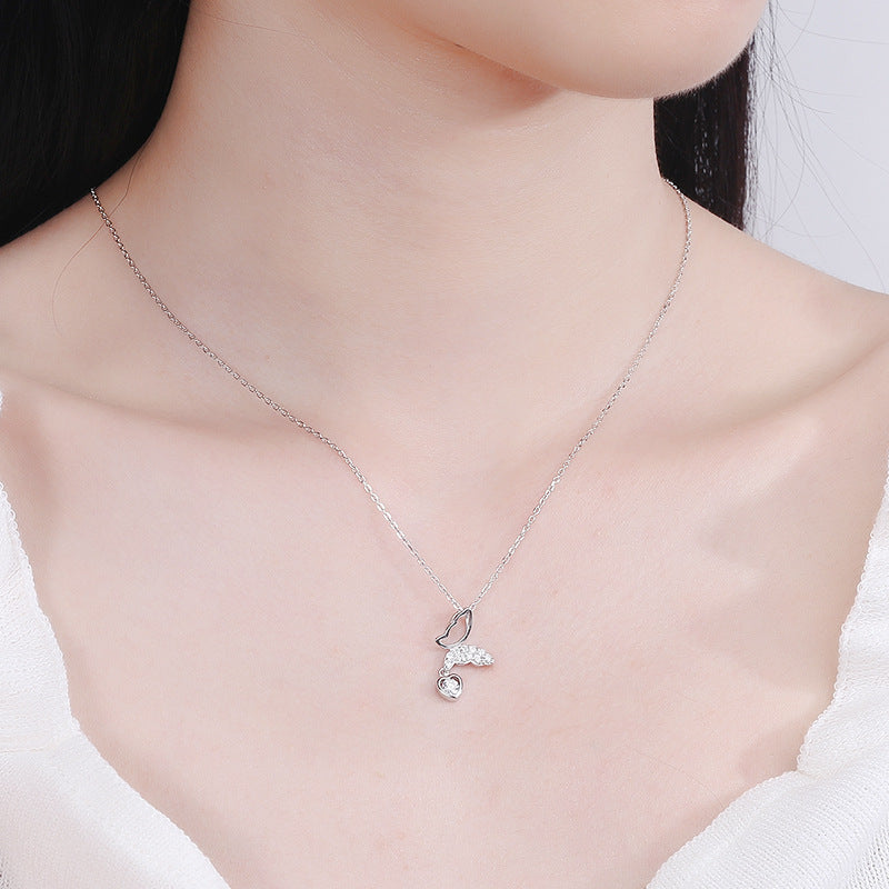 Damen Halskette mit liebevollem Herz- und Mondanhänger Shop Nory