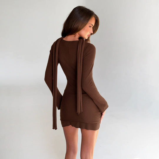Damen nan figurbetontes Rippenstrick-Minikleid mit Knotendetail, integrierter Schlaufe und Halstuch Shop Nory