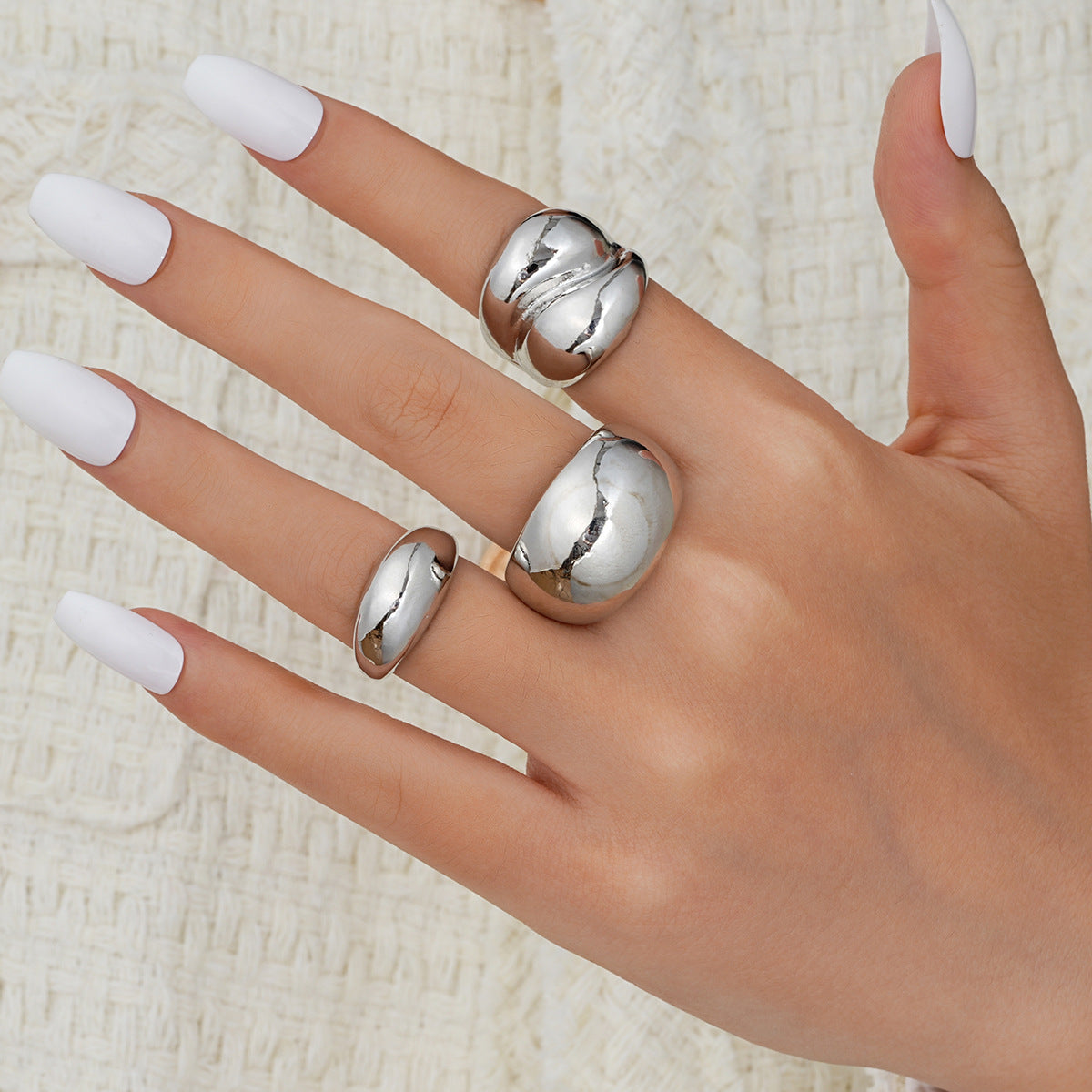 Damen Ring-Kollektion mit geschwungenen und eleganten Designs Shop Nory