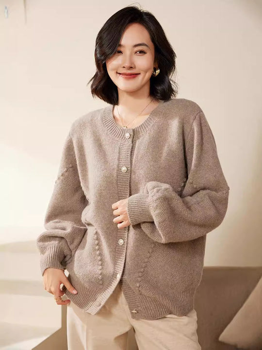 Damen Strickcardigan mit Strukturmuster, Ballonärmeln und Perlmuttknopfleiste Shop Nory