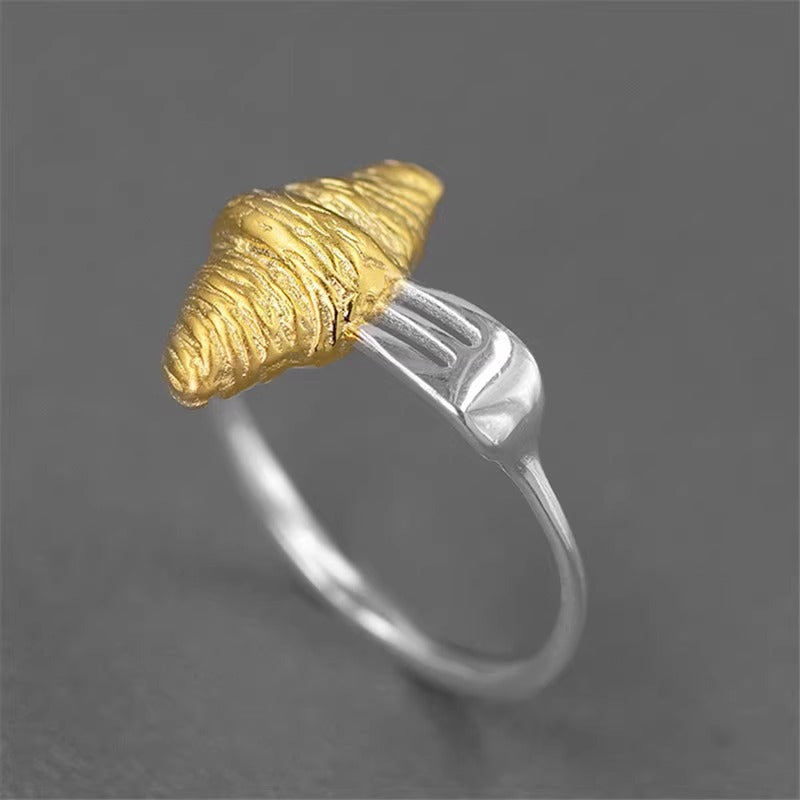 Damenring im Croissant-Design mit polierter Silberfassung Shop Nory