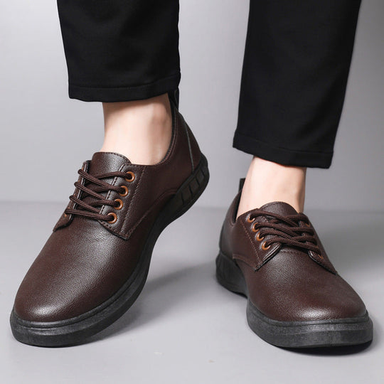 Herren Schnürschuhe mit rutschfester Sohle und ergonomischer Dämpfung