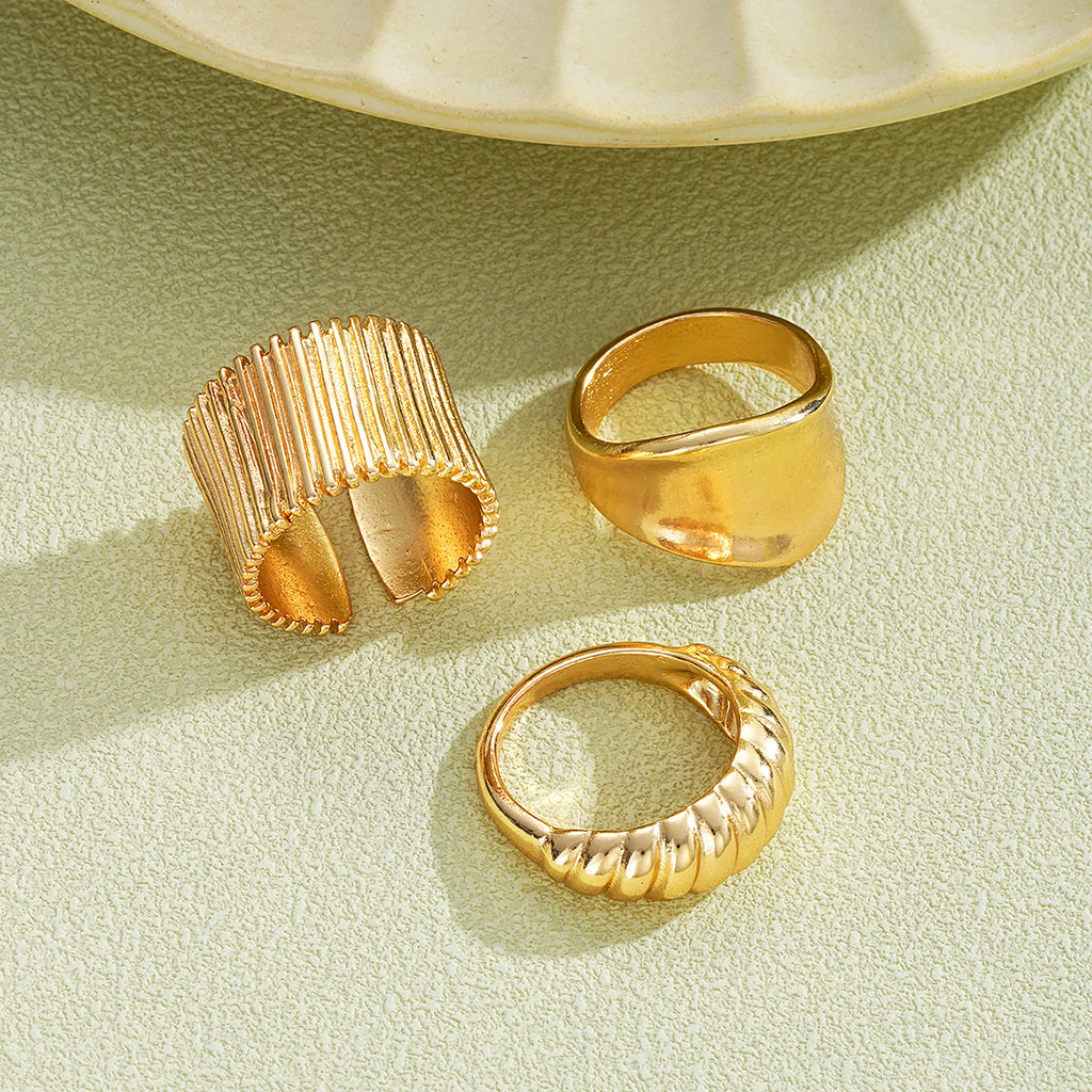 Damen Ring-Kollektion mit geschwungenen und eleganten Designs Shop Nory