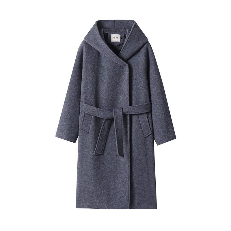 Damen Maxi-Mantel mit überzogener Kapuze, Bindegürtel und minimalistischer Wollmix‑Silhouette Shop Nory