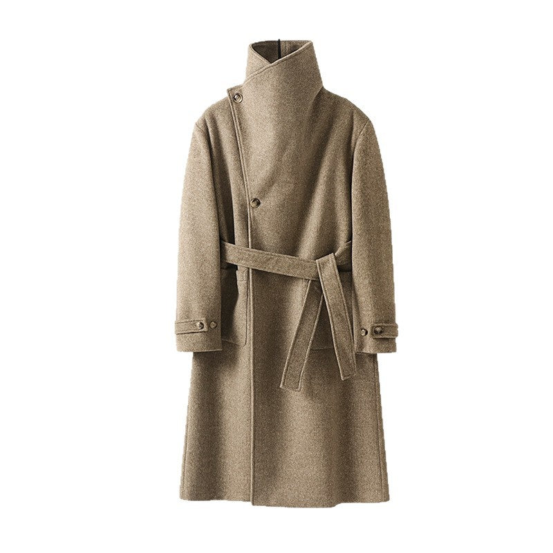 Herren Maxilanger Wollmantel mit hohem Stehkragen, asymmetrischer Knopfleiste und Bindegürtel Shop Nory