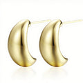 Damen goldene Ohrstecker im eleganten geschwungenen Design Shop Nory