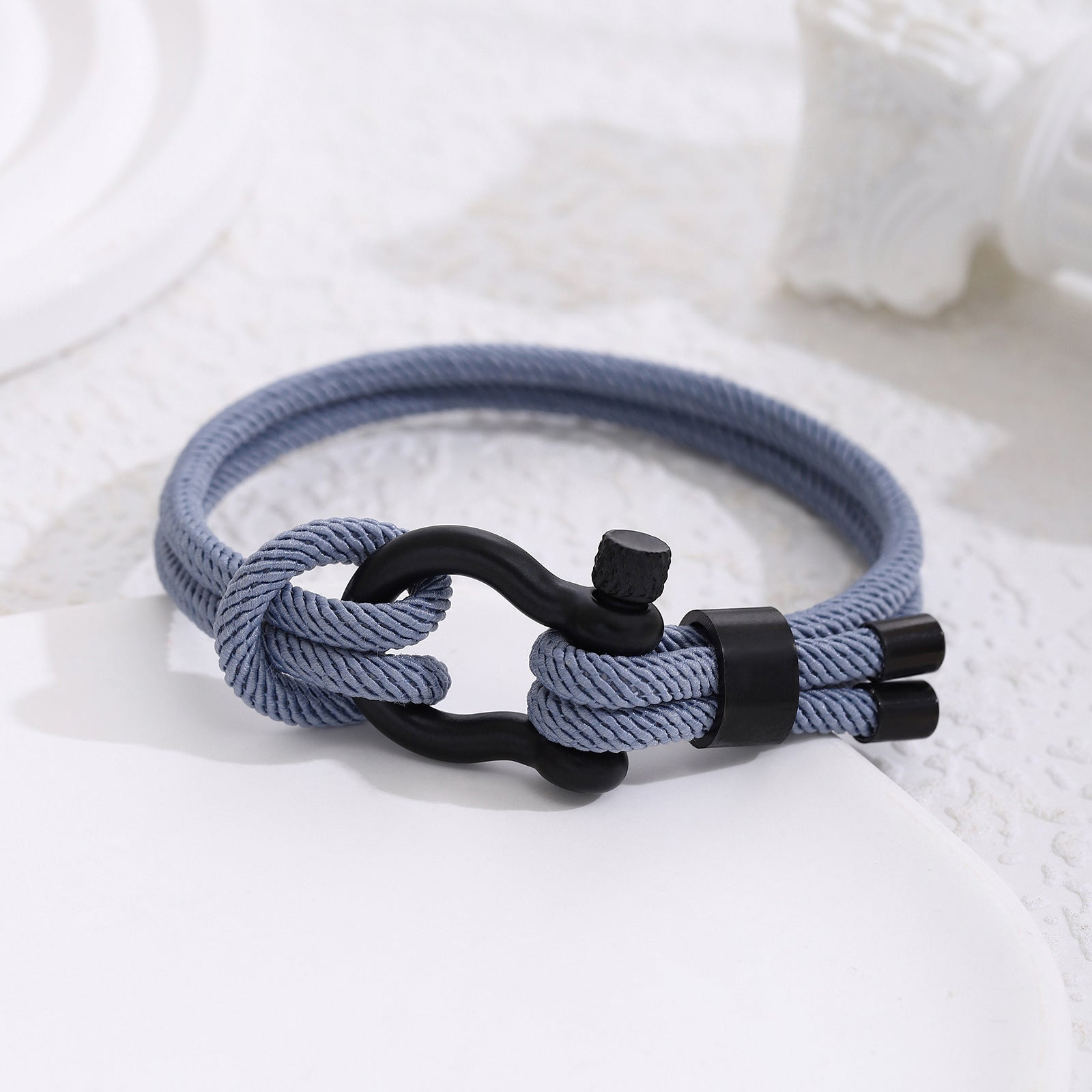 Herrenarmband aus geflochtenem Paracord mit stylischem Metallverschluss Shop Nory