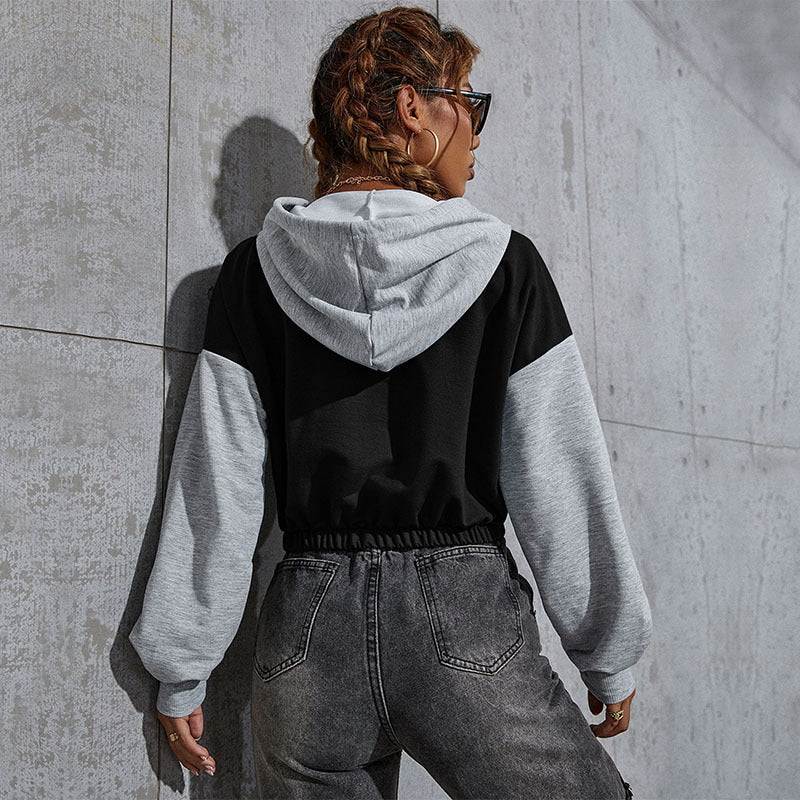 Damen Kurz geschnittener Colorblock-Kapuzenpullover mit Tunnelzug, elastischem Saum und Print Shop Nory