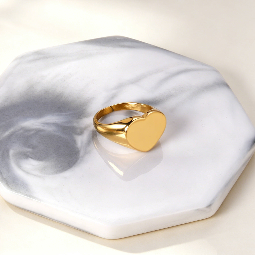 Damen Herzförmiger Goldplattierter Edelstahlring Shop Nory