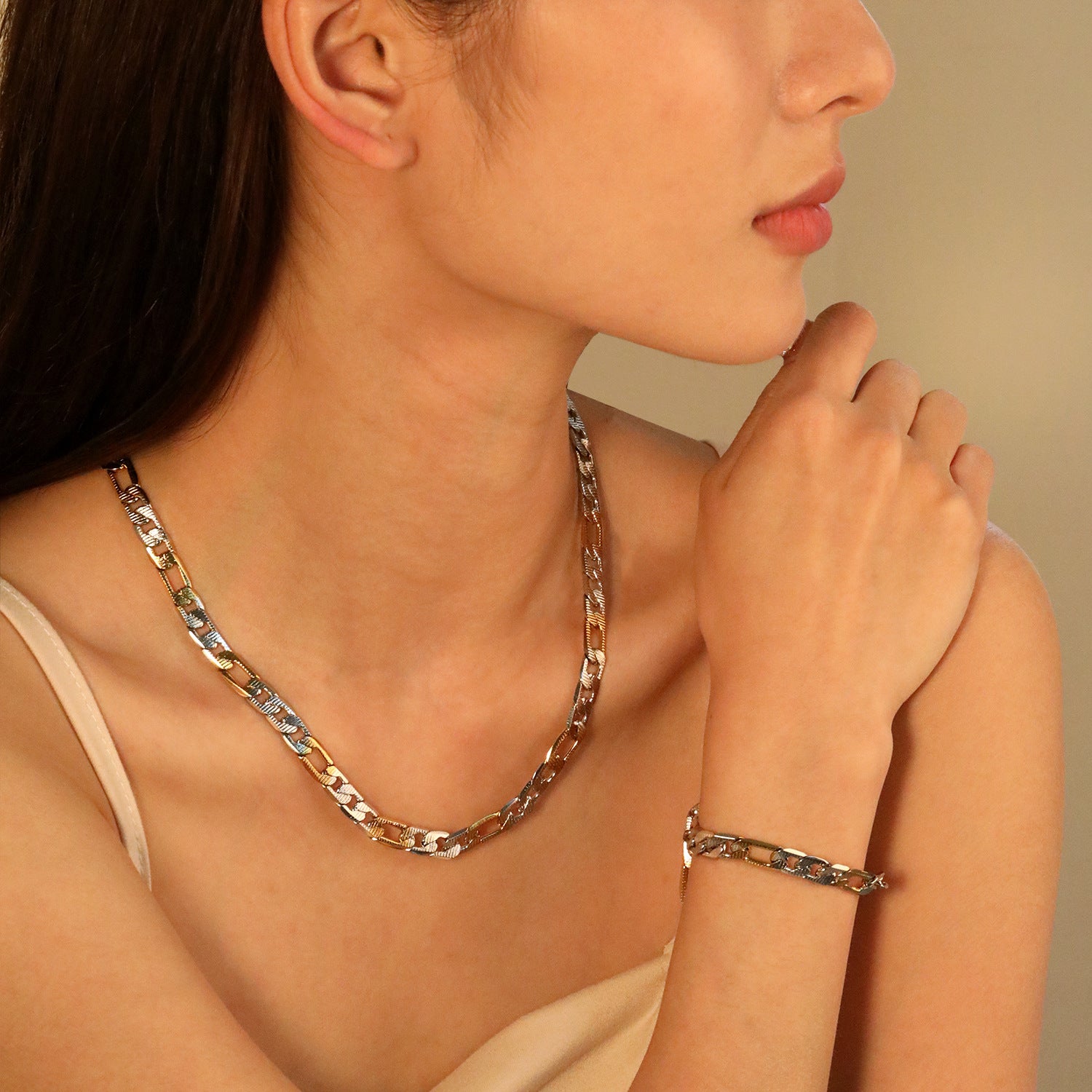 Damen edelstahl Armband mit goldplattierten Glieder-Design und verstellbarem Verschluss Shop Nory