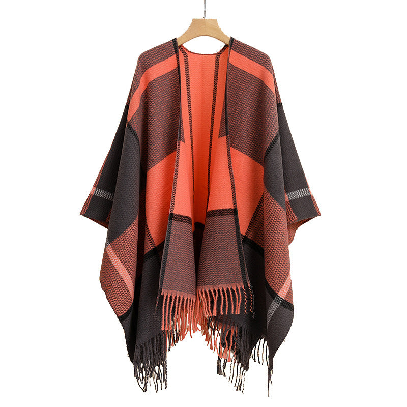 Damen Oversize-Capeponcho aus strukturierter Strickmischung mit V‑Ausschnitt, Karomuster und Fransen Shop Nory