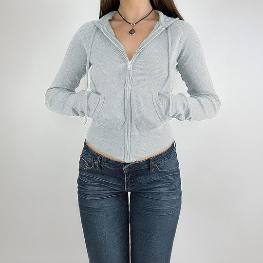 Damen nan schmal geschnittene Feinstrick-Hoodiejacke mit Metallzipper, Kängurutaschen und Daumenlochbündchen Shop Nory