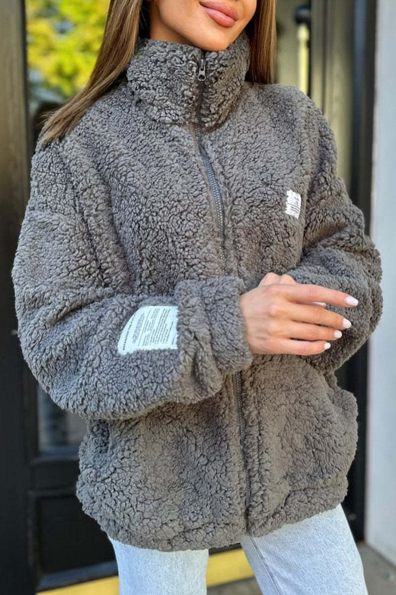 Damen Kuschelige Fleecejacke mit praktischen Taschen und hohen Kragen