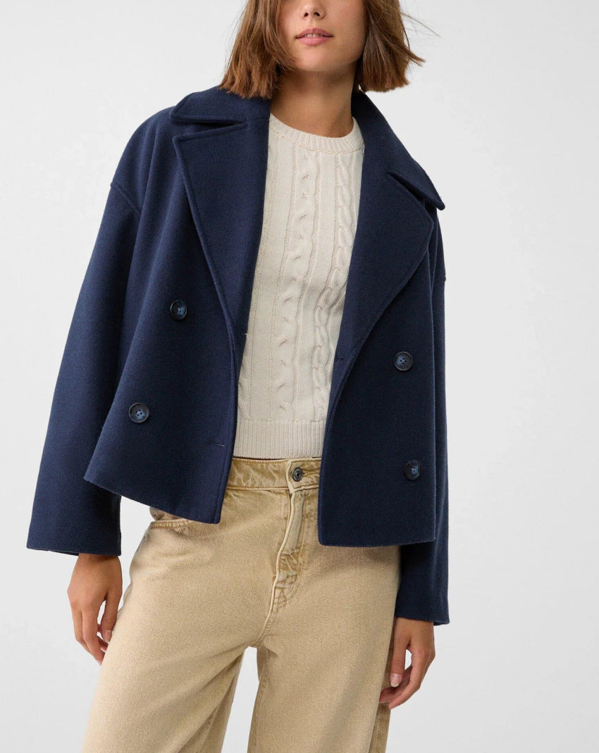 Damen nan kurz geschnittener Zweireiher Wollmix-Peacoat mit überbreitem Revers und kastiger Silhouette Shop Nory
