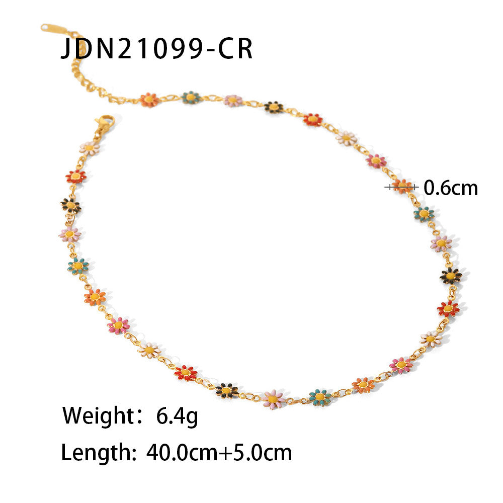 Damen Halskette mit bunten Blumenmotiven und goldfarbener Kettenverarbeitung Shop Nory