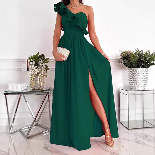 Damen Maxikleid mit asymmetrischem Schnitt und voluminösem Rüschendetail