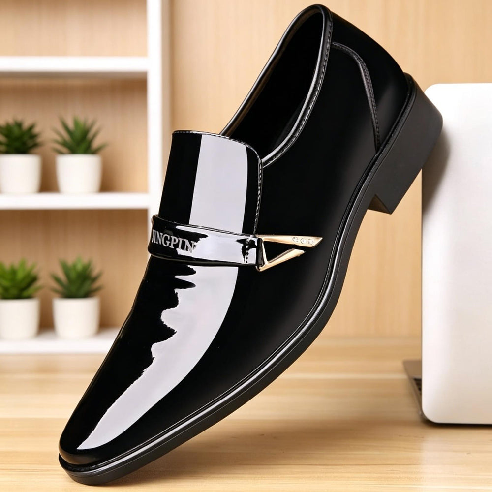 Herren Elegante und stilvolle Lacklederschuhe Shop Nory