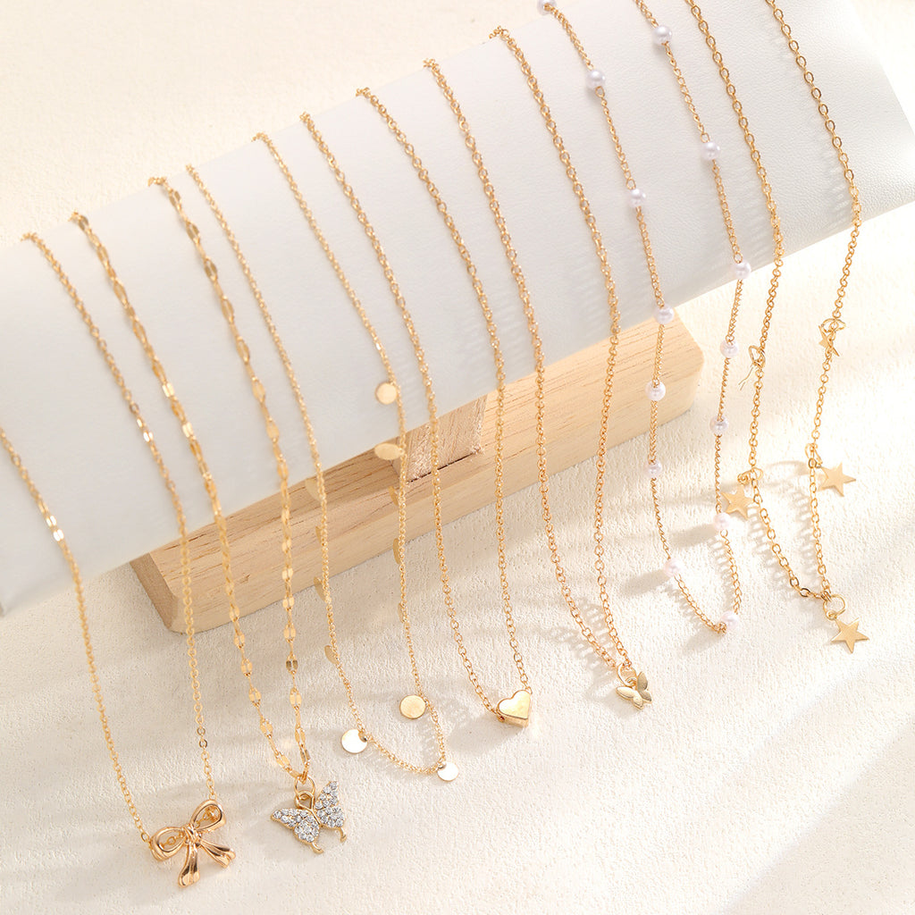 Damen Halskette Set mit funkelnden Anhängern und zarten Designs Shop Nory