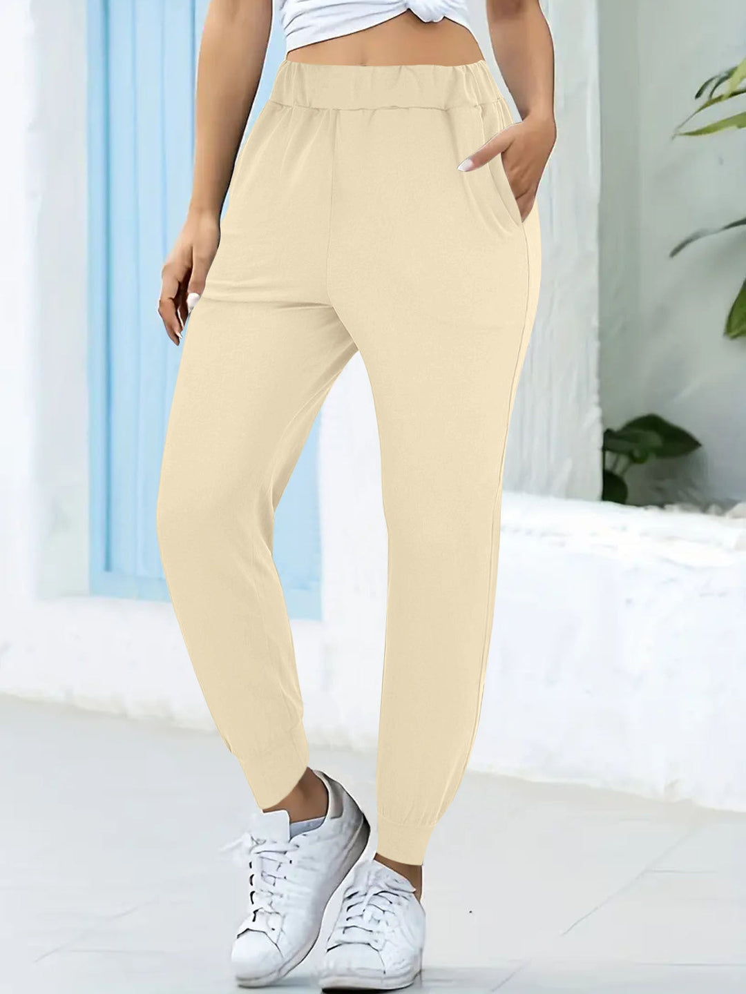 Damen Bequeme Jogginghose mit elastischem Bund und praktischen Taschen