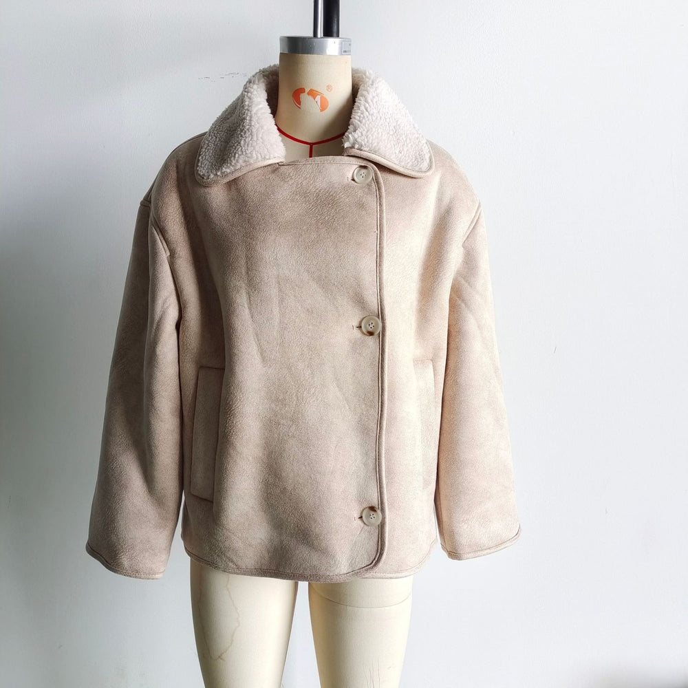 Damen Boxy Jacke in Lammfelloptik mit Teddyfutter und großem Umlegekragen Shop Nory