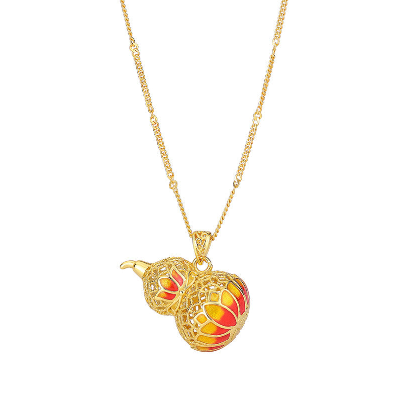 Damen Halskette mit filigranem Anhänger im Lotusdesign und bunten Emaille-Elementen Shop Nory
