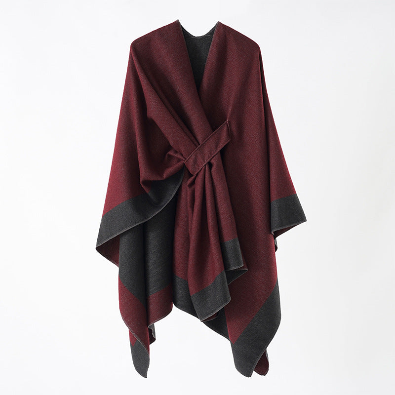 Damen Weicher Strickponcho mit Gürtel und Kontrastkante Shop Nory